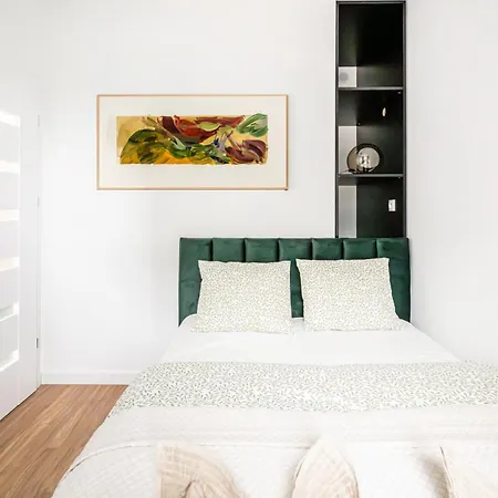 Apartment Legnicka Breslau