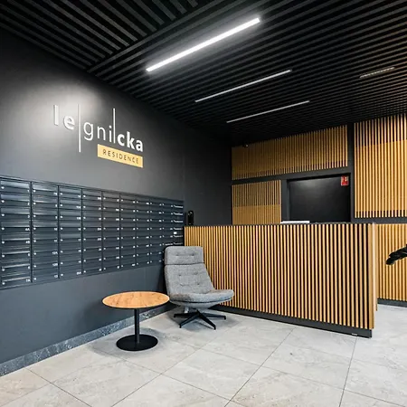 Legnicka Апартаменты