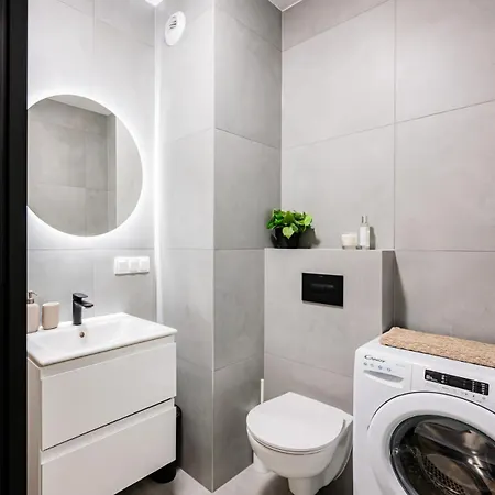 Апартаменты Legnicka *